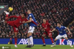 病急乱投医还是解药？穆帅的这幅“膏药”真能拯救英超两大烂摊子